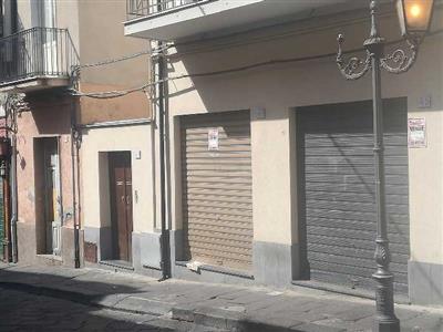 locale commerciale in vendita a Biancavilla