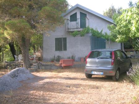 casa indipendente in vendita a Biancavilla