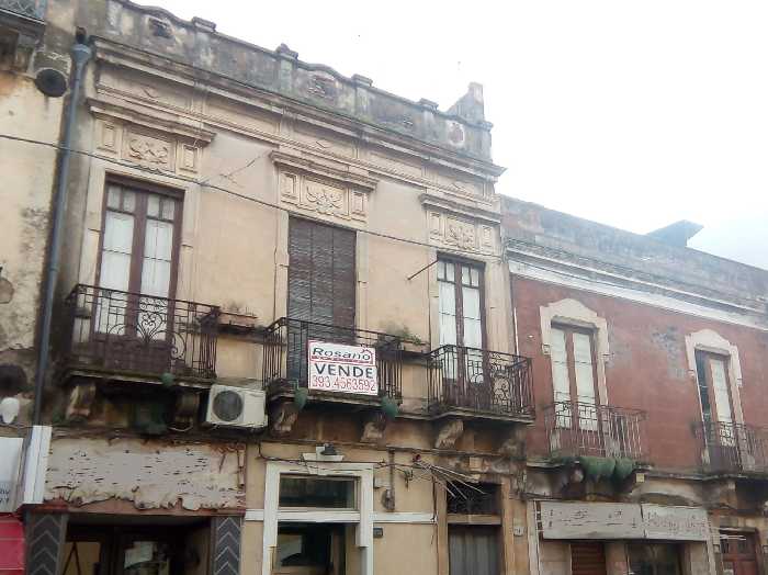 casa indipendente in vendita a Biancavilla