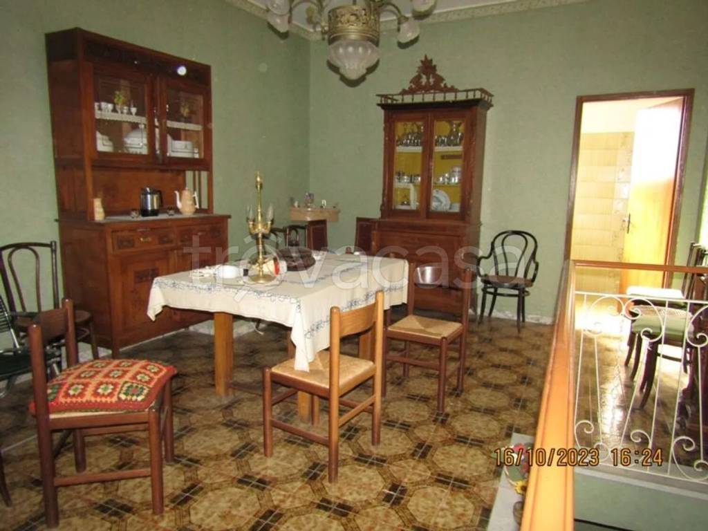 casa indipendente in vendita a Biancavilla