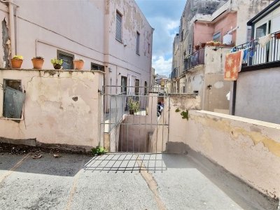 appartamento in vendita a Biancavilla