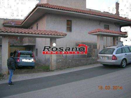 casa indipendente in vendita a Biancavilla
