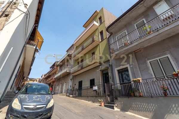 casa indipendente in vendita a Biancavilla