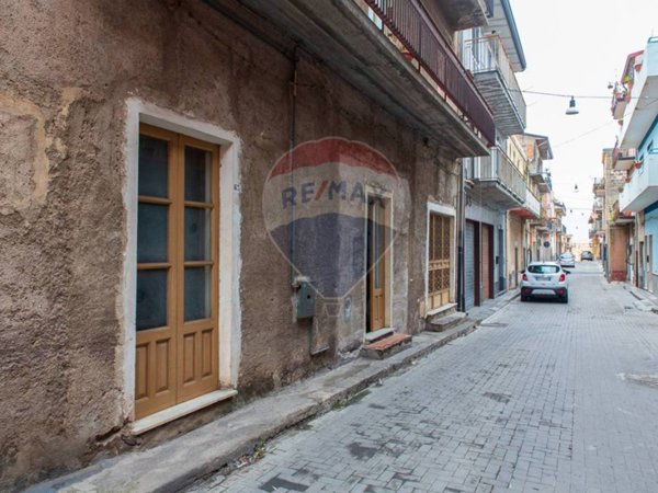 casa indipendente in vendita a Biancavilla