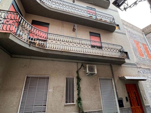 casa indipendente in vendita a Biancavilla