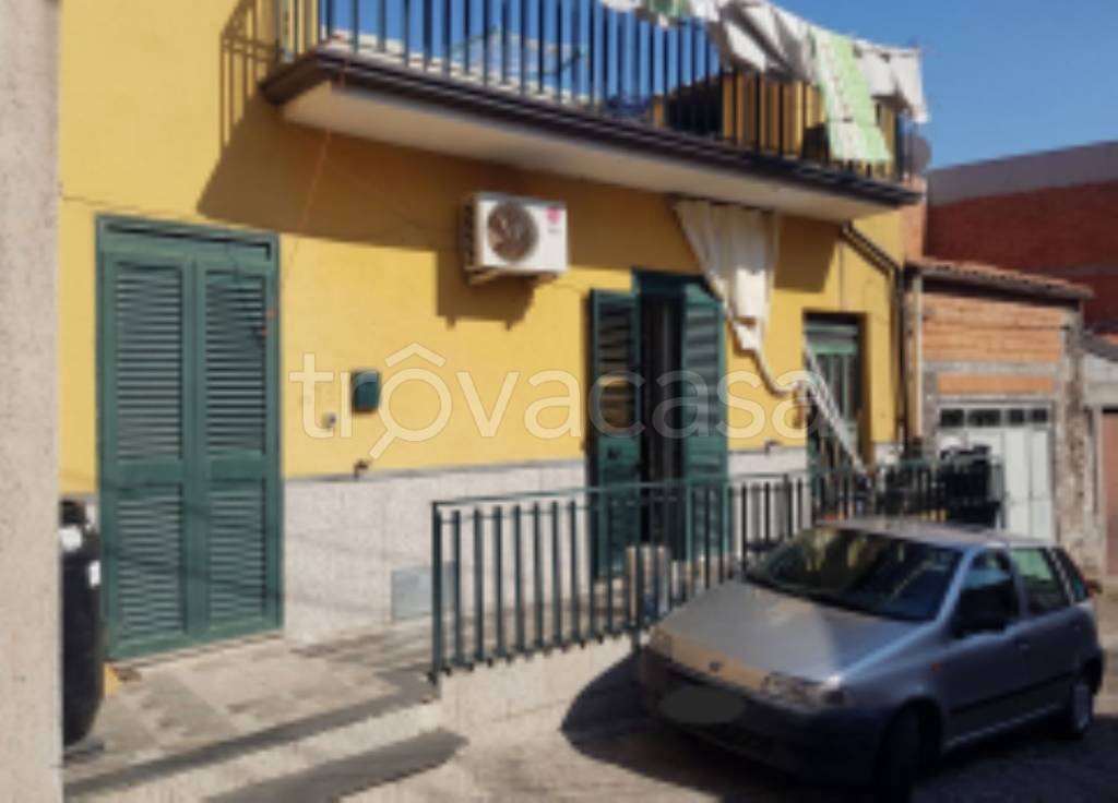 appartamento in vendita a Biancavilla