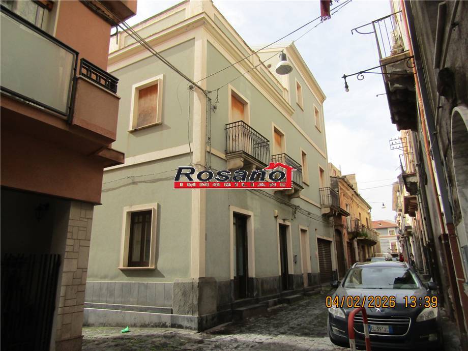 casa indipendente in vendita a Biancavilla