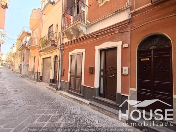 casa indipendente in vendita a Biancavilla