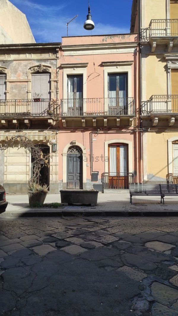 appartamento in vendita a Biancavilla