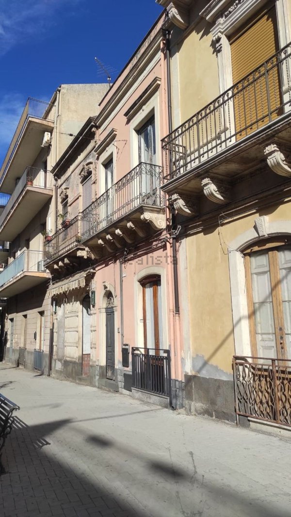 appartamento in vendita a Biancavilla