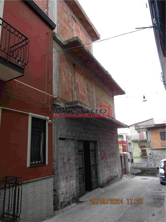 casa indipendente in vendita a Biancavilla