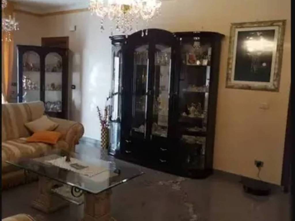 appartamento in vendita a Bronte