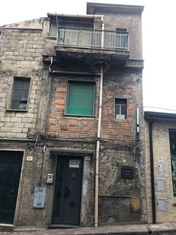 casa indipendente in vendita a Bronte