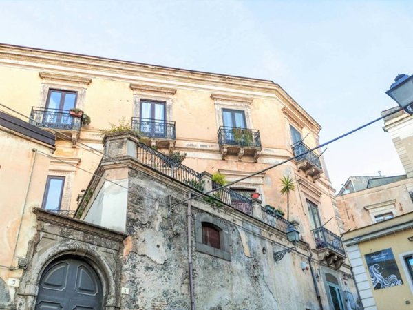 casa indipendente in vendita a Bronte