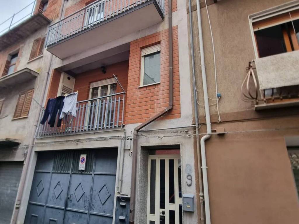 casa semindipendente in vendita a Bronte