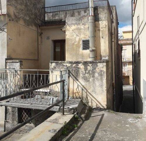 appartamento in vendita a Bronte