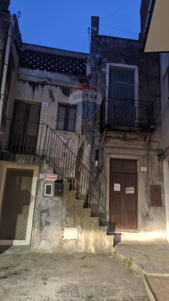 casa indipendente in vendita a Bronte