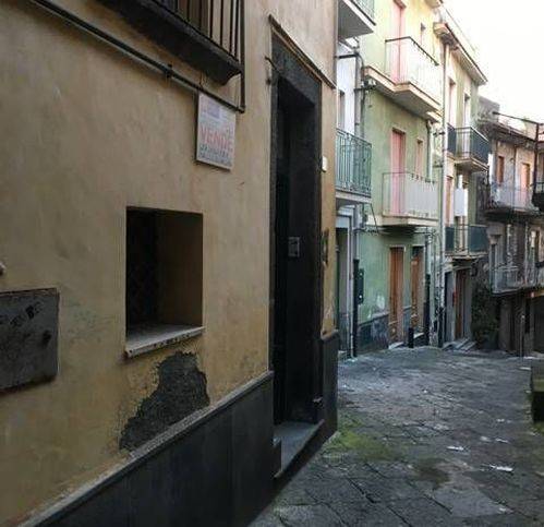 appartamento in vendita a Bronte