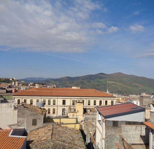 casa indipendente in vendita a Bronte