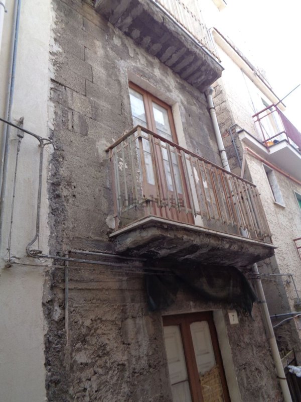 casa indipendente in vendita a Bronte