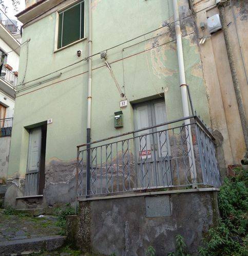 casa indipendente in vendita a Bronte