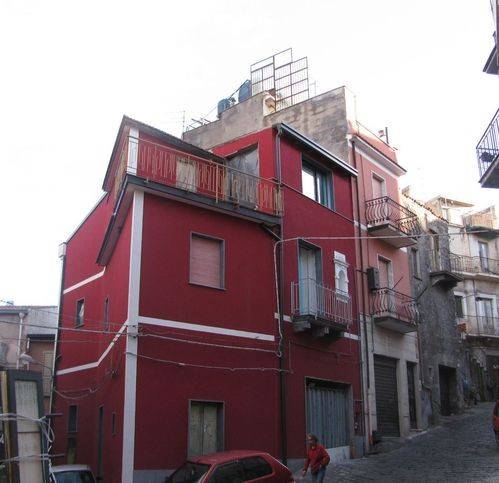 casa indipendente in vendita a Bronte