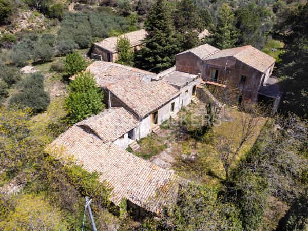 appartamento in vendita a Bronte