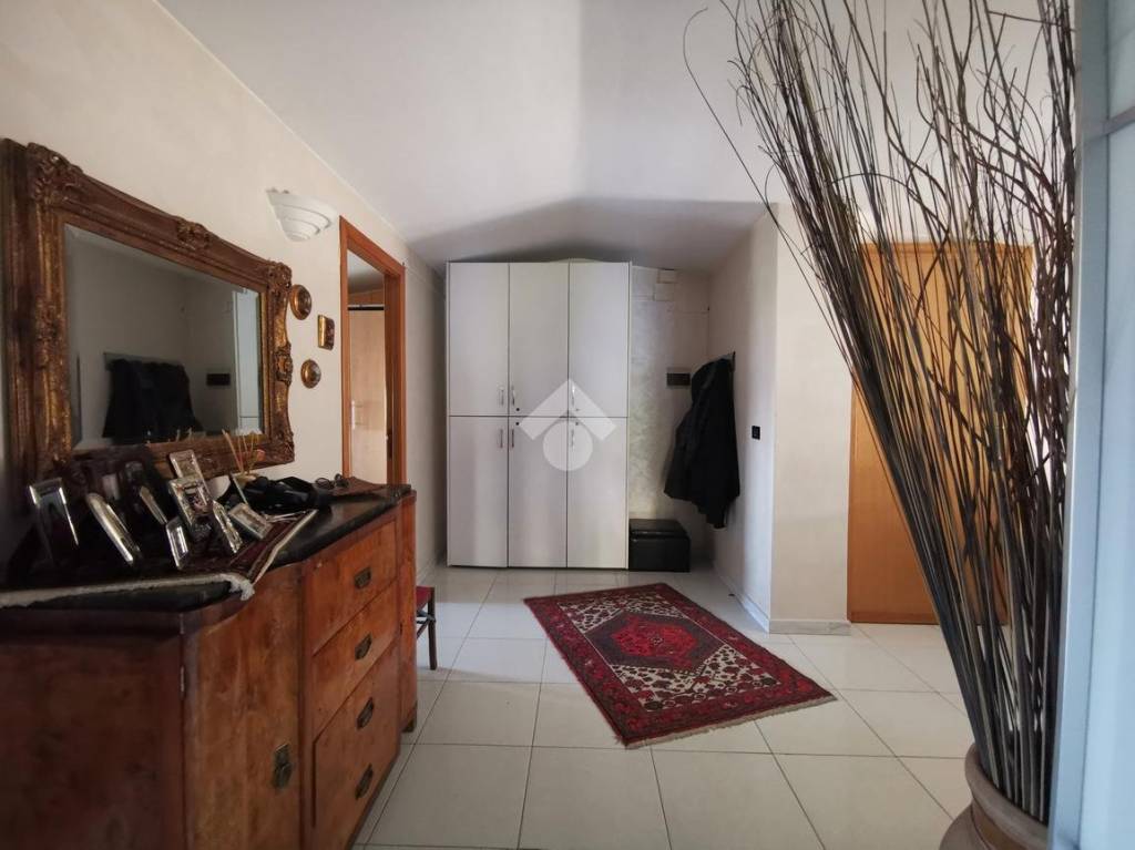 appartamento in vendita a Bronte