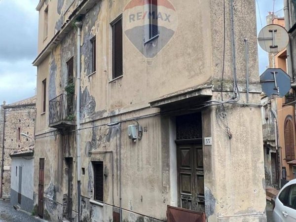 casa indipendente in vendita a Bronte