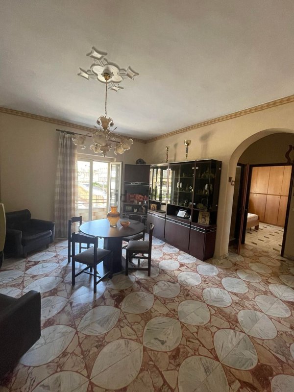 appartamento in vendita a Bronte