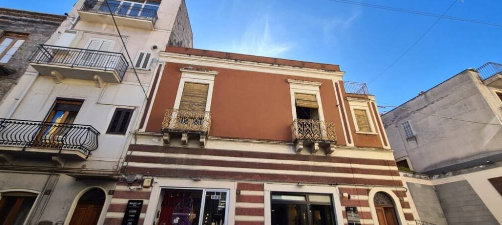 casa indipendente in vendita a Bronte