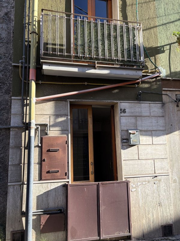 pentavano in vendita a Bronte