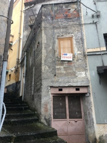 casa indipendente in vendita a Bronte