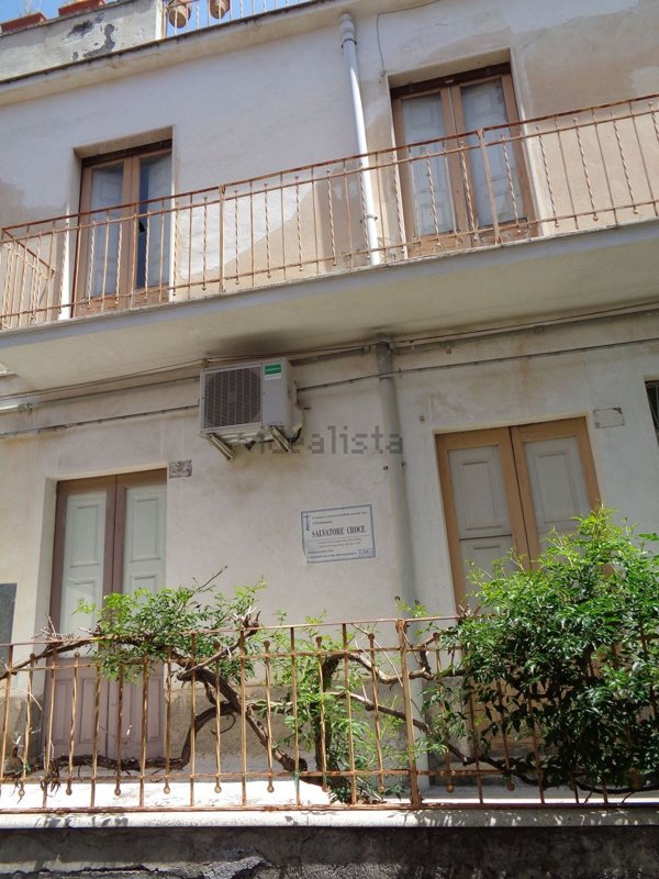 casa indipendente in vendita a Bronte