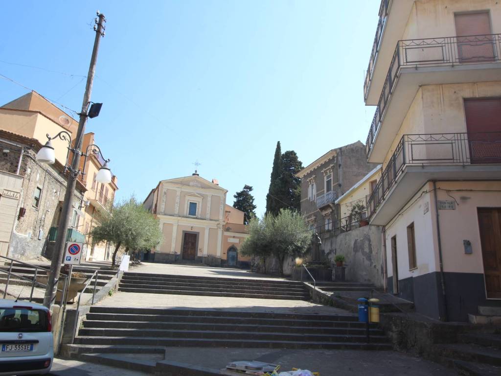 appartamento in vendita a Bronte