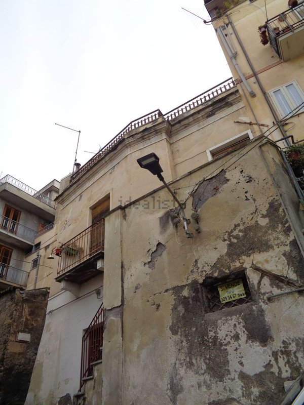 casa indipendente in vendita a Bronte