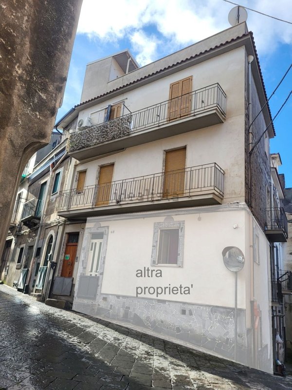 casa indipendente in vendita a Bronte