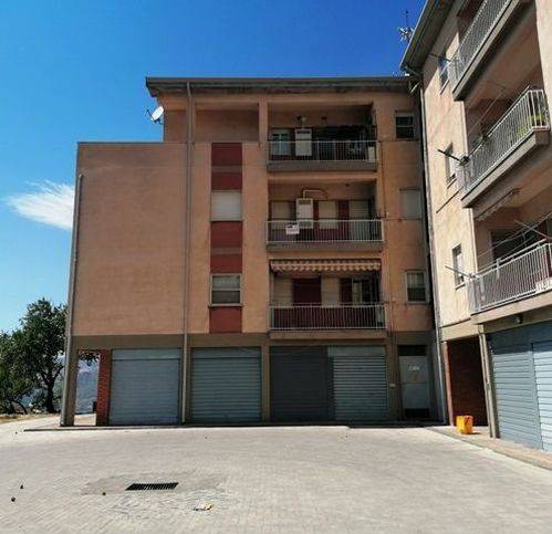 appartamento in vendita a Bronte