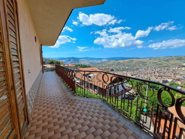 appartamento in vendita a Bronte