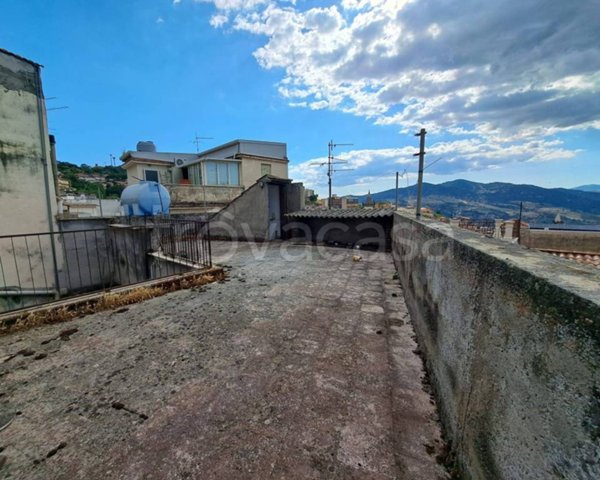 appartamento in vendita a Bronte