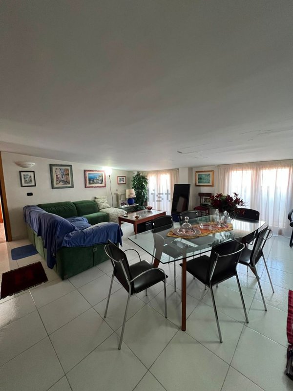 appartamento in vendita a Bronte