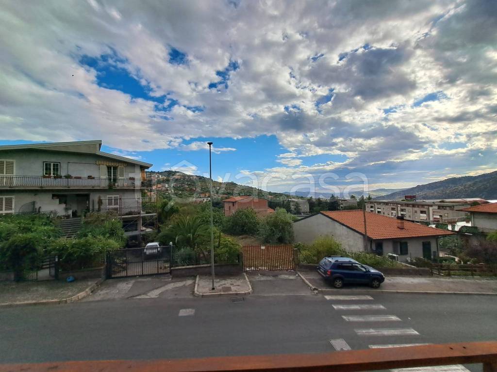 appartamento in vendita a Bronte