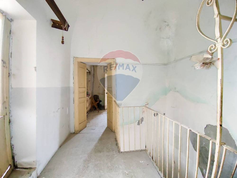 casa indipendente in vendita a Calatabiano