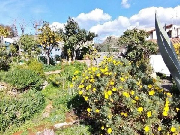 appartamento in vendita a Calatabiano