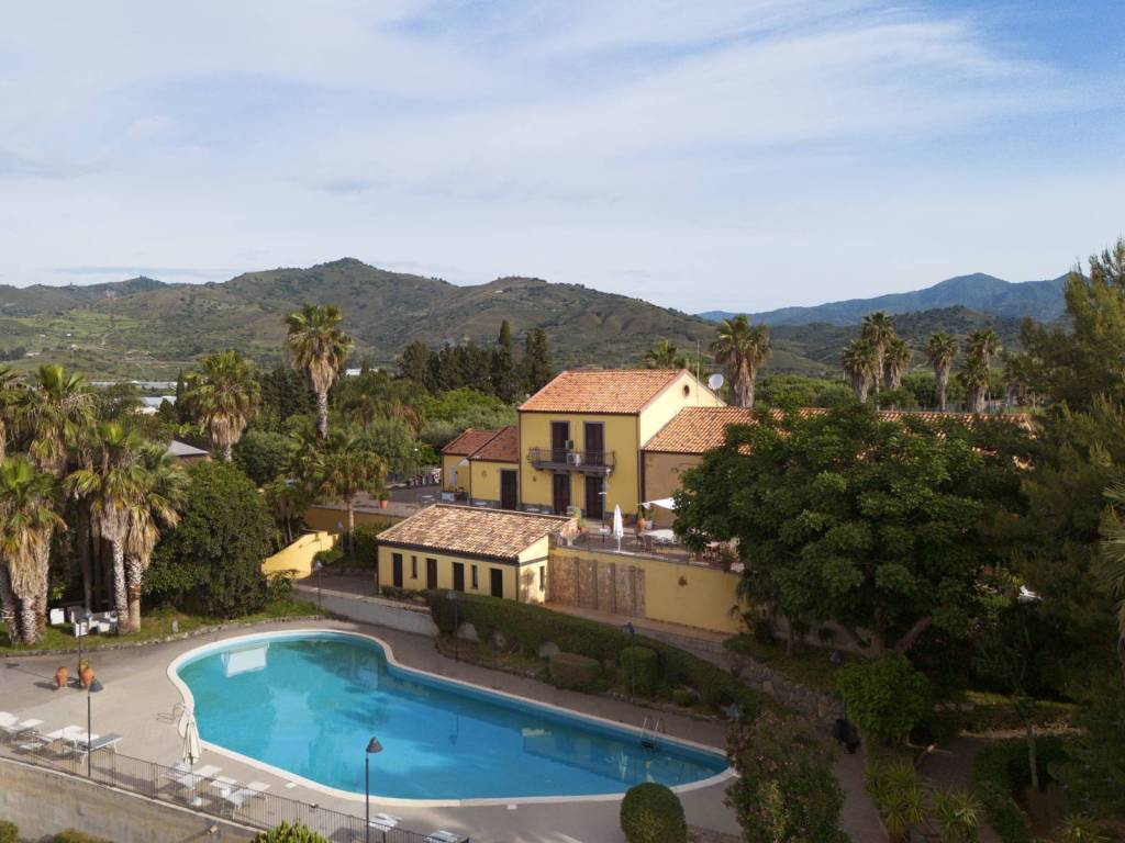 casale in vendita a Calatabiano