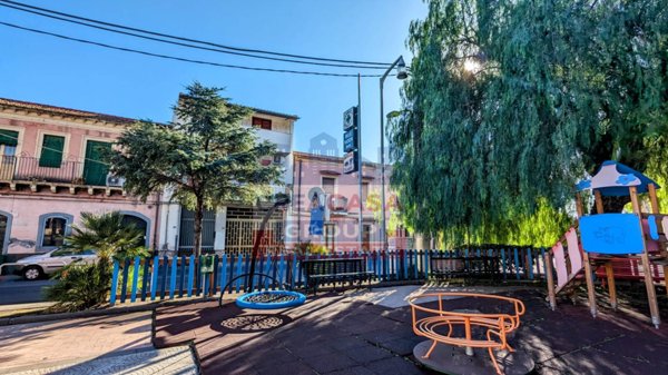 casa indipendente in vendita a Calatabiano