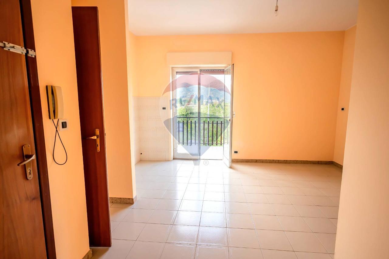 appartamento in vendita a Calatabiano
