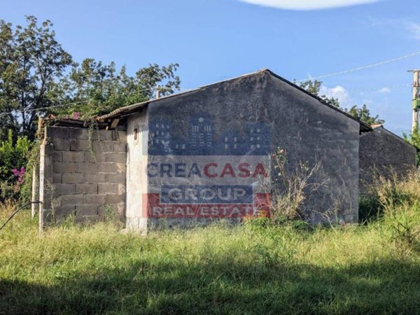 negozio in vendita a Calatabiano