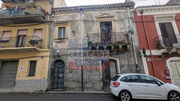 casa indipendente in vendita a Calatabiano
