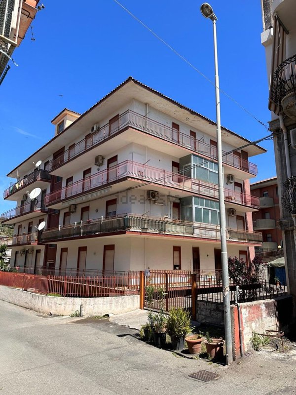 appartamento in vendita a Calatabiano